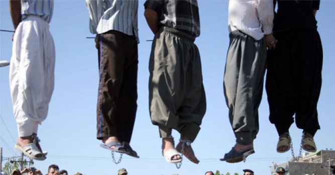 iran-execution(1).jpg (181 KB)