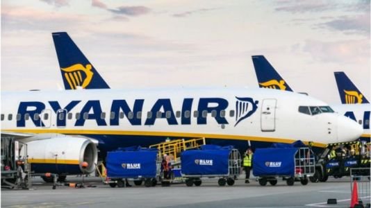 _108231884_ryanair1.jpg (28 KB)